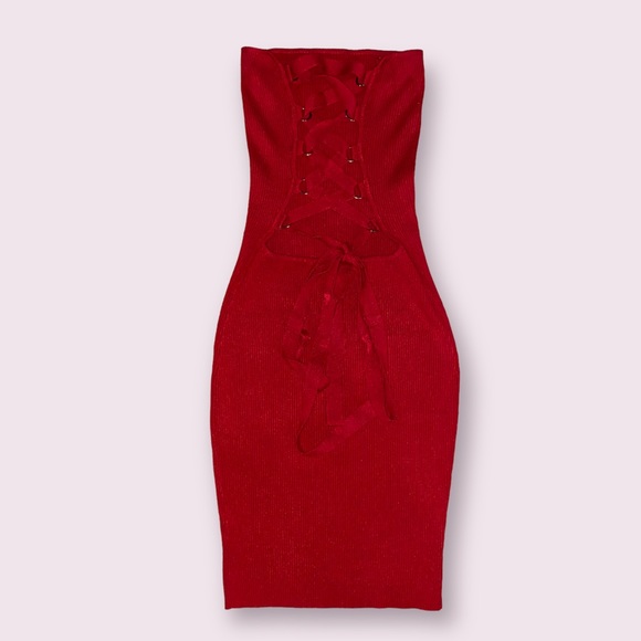 Red lace up dress ❤️ - Picture 2 of 3